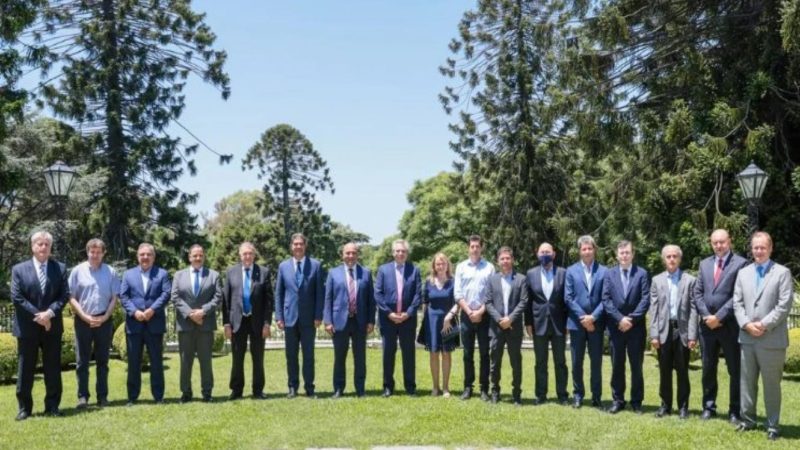 Coparticipación: Fernández convocó a los gobernadores para responderle a la Corte