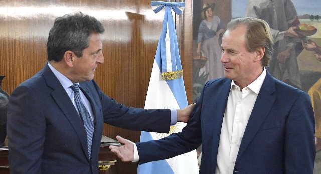 Bordet y Massa acordaron el desembolso de 400 millones de pesos para paliar los efectos de la sequía en la ganadería