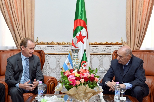 Bordet propuso un acuerdo de la Región Centro con Argelia para incrementar las exportaciones