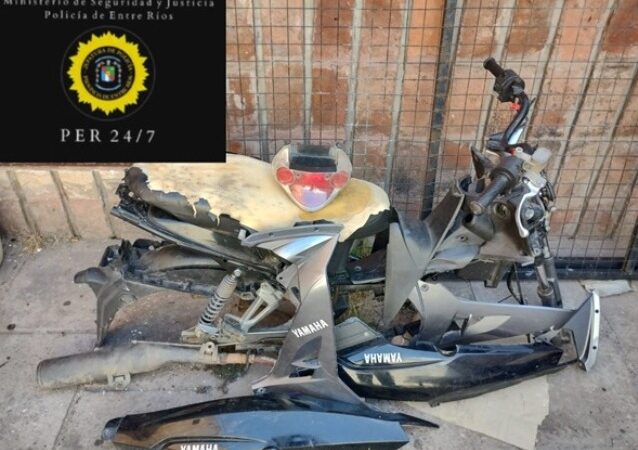 Policía recuperó elementos perteneciente a una moto denunciada como sustraída