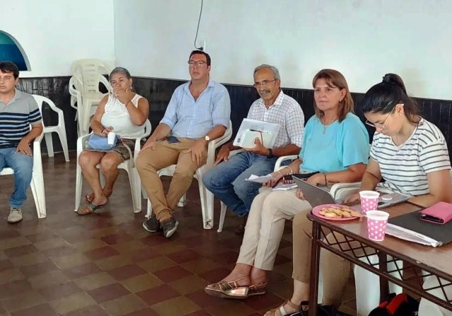 Autoridades de la Dirección Departamental de Escuelas La Paz mantuvieron reunión con coordinadores, supervisores y Agmer