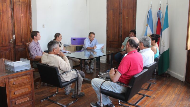 La Paz: Intendente Martin acordó incremento salarial del 15% para municipales