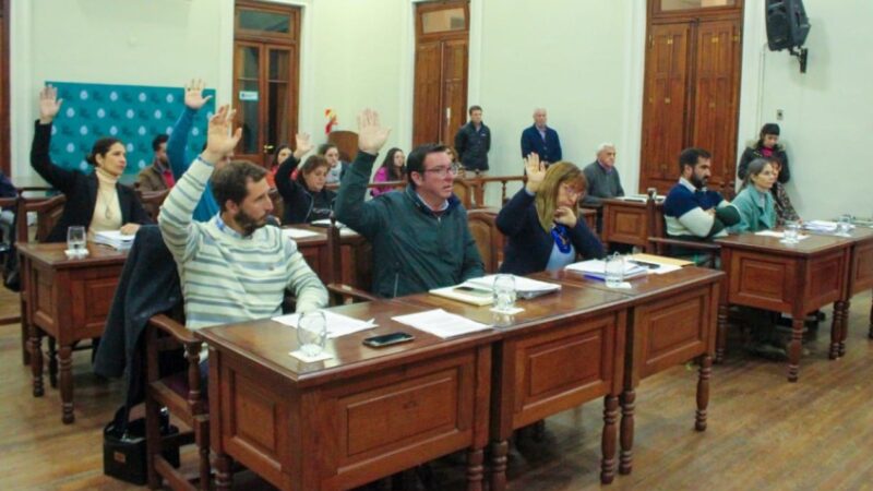 Se aprobó la ordenanza de emergencia vial. “Celebramos y agradecemos el acompañamiento de esta iniciativa” expresó el Intendente Walter Martin.
