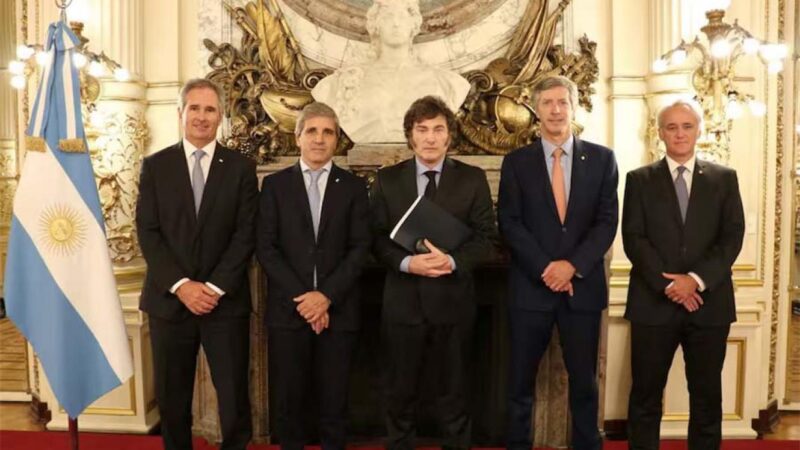 El presidente Javier Milei anunció la profundización del régimen monetario desde el lunes