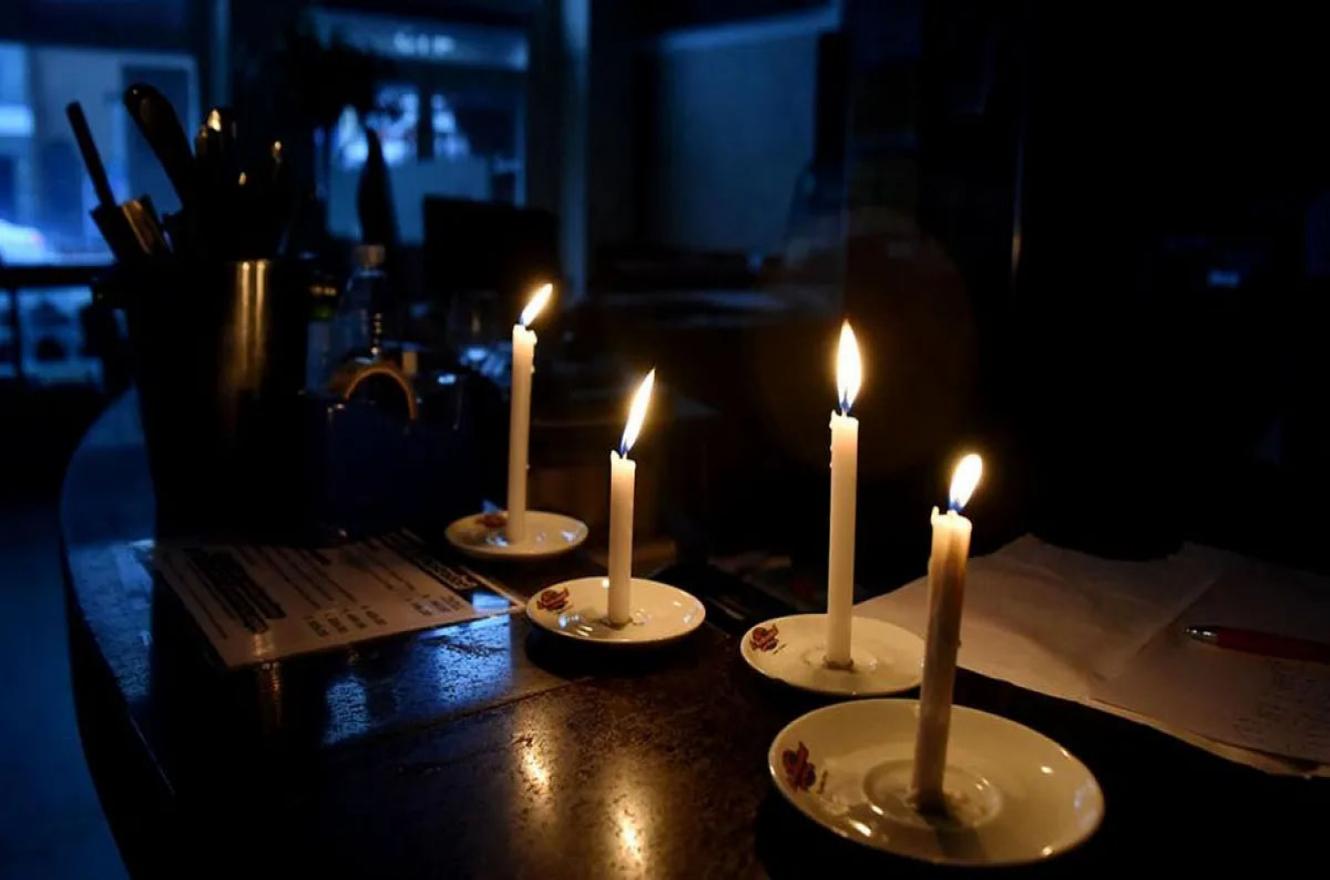 El Gobierno confirmó que habrá cortes de luz programados durante el verano