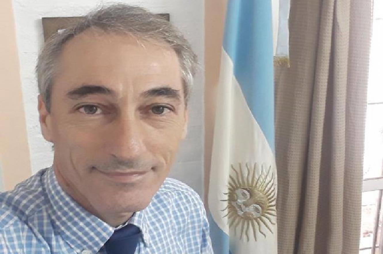 Réplica: “No percibo un centavo del Senado desde 2019”, dijo el juez de Paz de Santa Elena