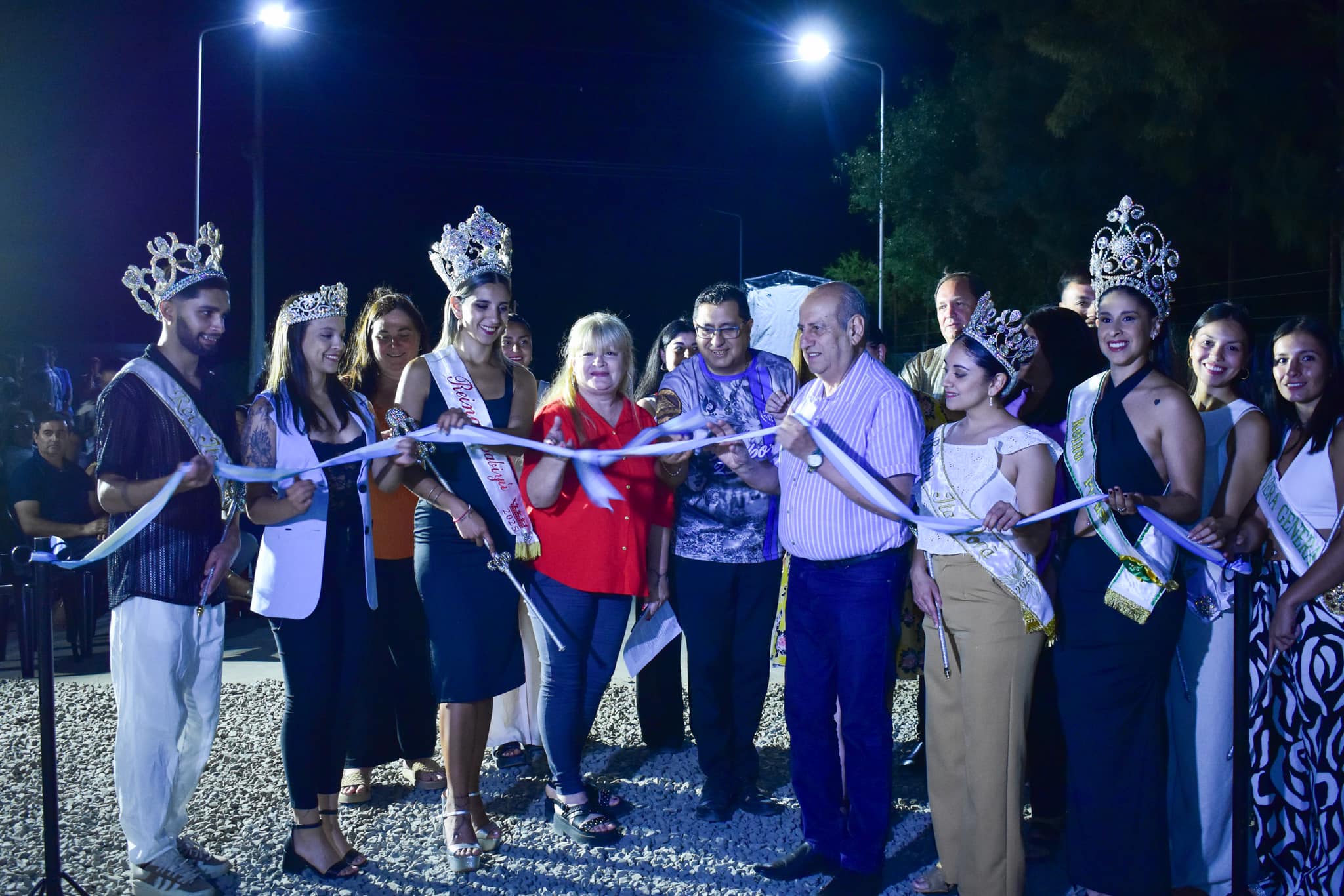 Sanrta Elena: El Intendente Rossi dejó inaugurados los salones de trabajo de las comparsas de estilo
