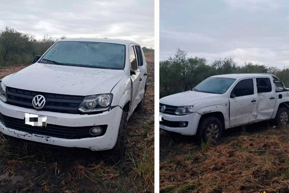 Una camioneta despistó en Ruta 1 en departamento La Paz
