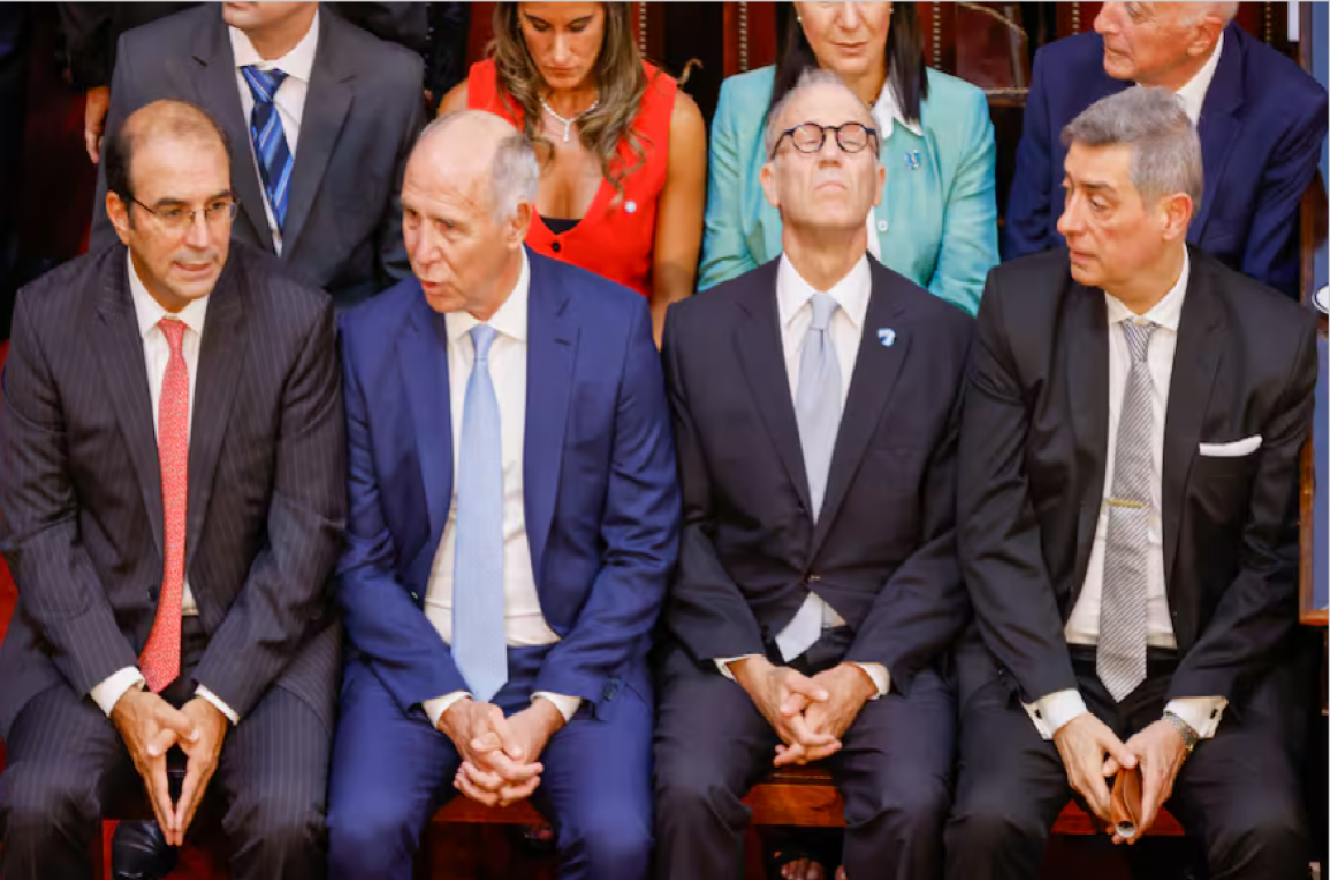 La Corte Suprema debuta con 4 jueces: García Mansilla participará del acuerdo este jueves