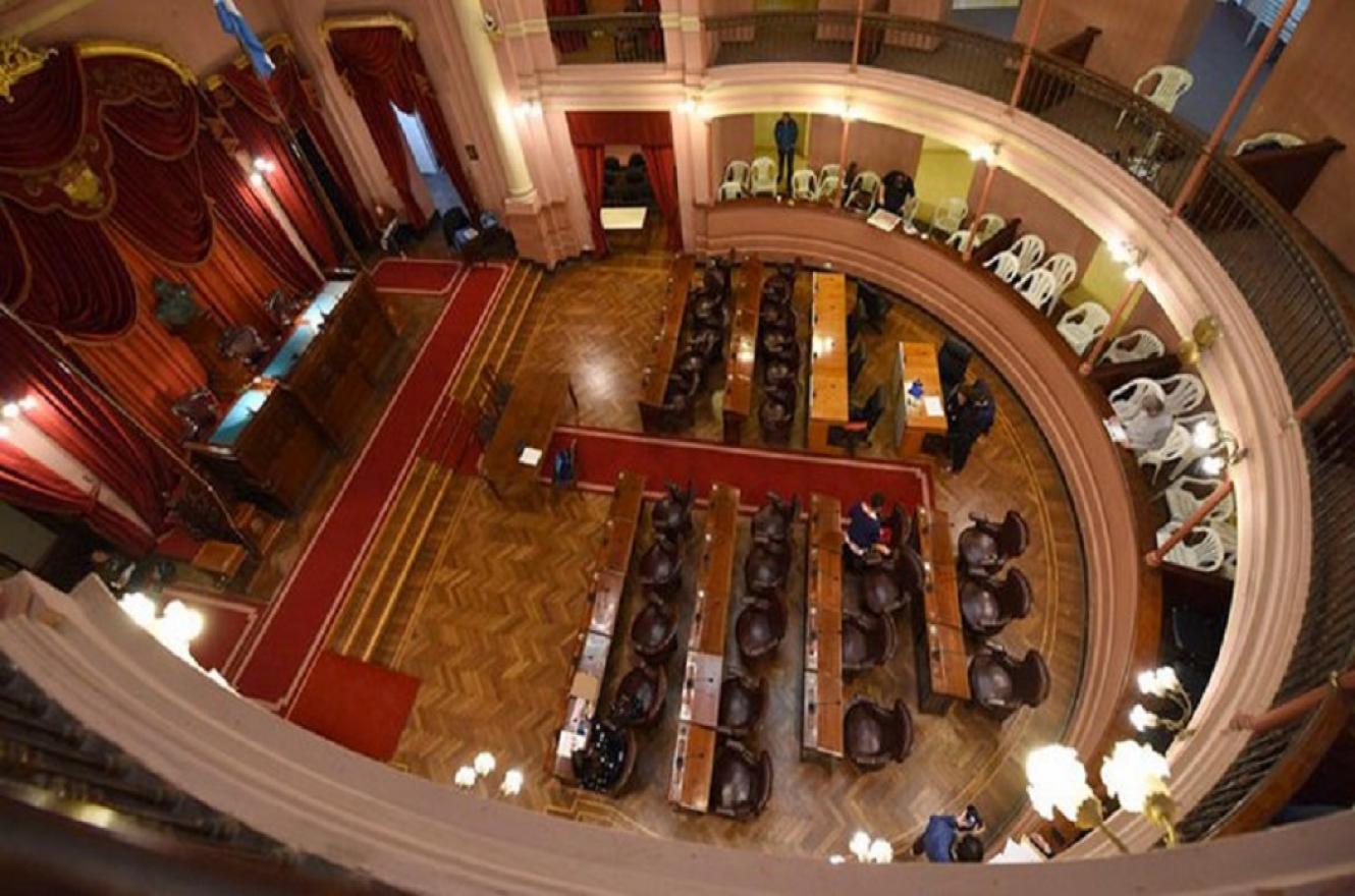 Contratos Truchos: realizarán la audiencia por las probation para 10 de los 32 imputados