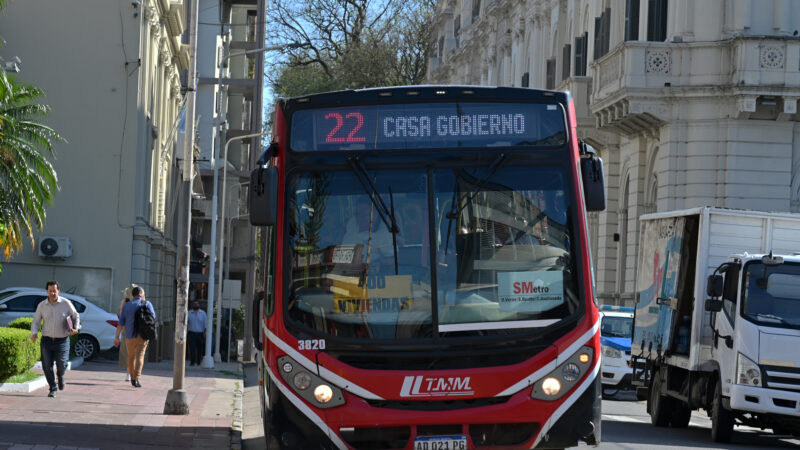 Los docentes ya pueden tramitar el 50 por ciento de descuento en el transporte público