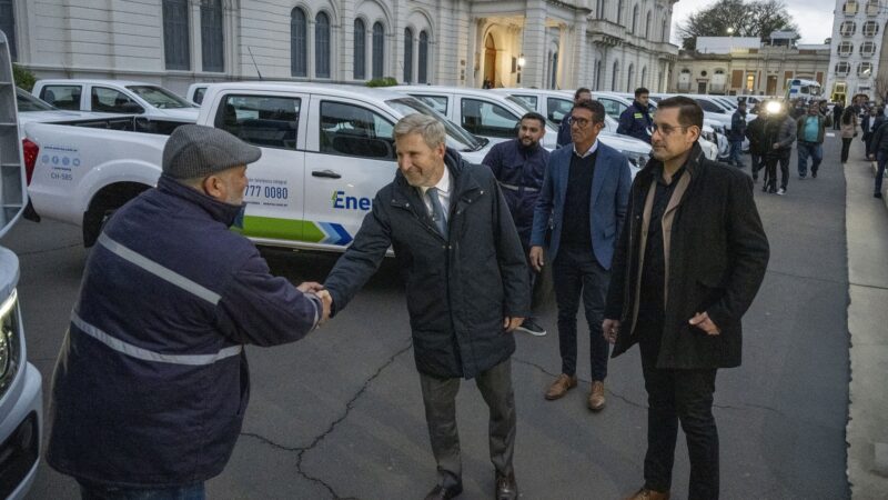 La provincia presentó la nueva flota de vehículos de Enersa con una inversión histórica