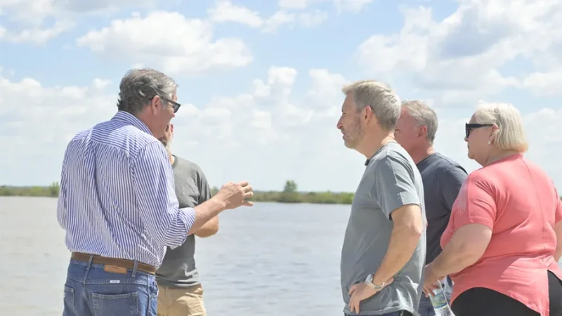 El gobernador recorrió las instalaciones del puerto de Ibicuy y analizó las futuras obras de infraestructuras