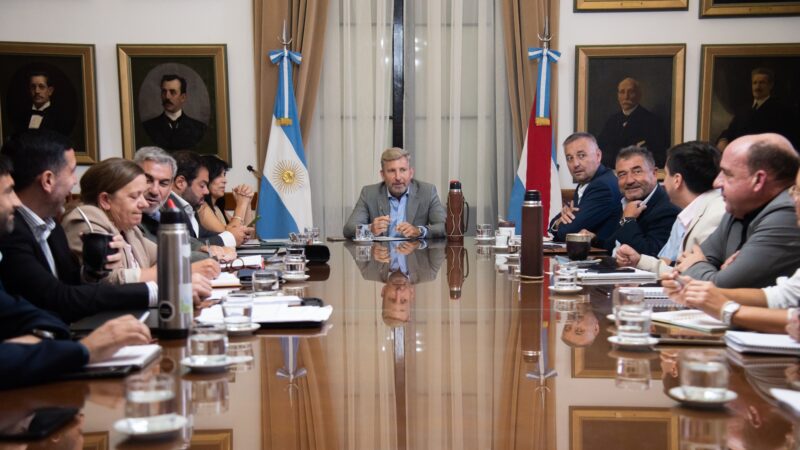 El acto por la Batalla de Caseros, inicio de clases y salud fueron los ejes de la reunión de gabinete