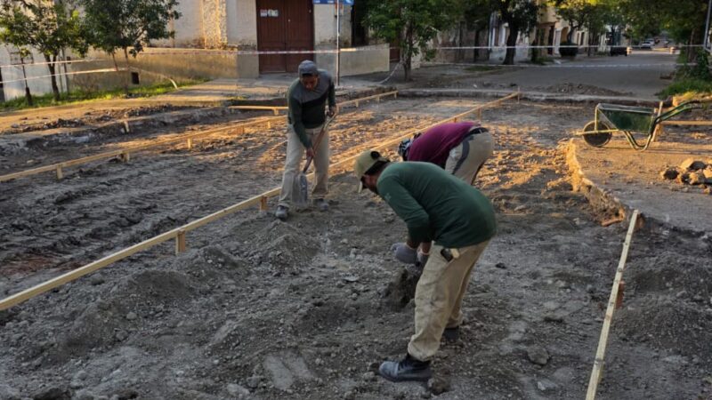 Repavimentación en la intersección de las calles 9 de Julio y Brown