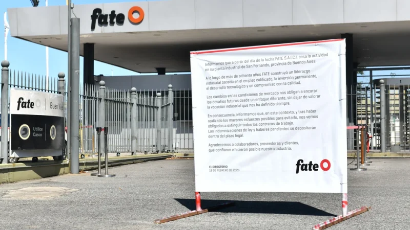 Cierre de Fate: la Justicia ordenó el desalojo, pero no se ejecutará por razones de seguridad