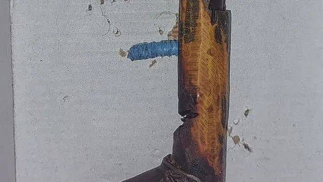 Alarma en una escuela de La Paz: un alumno de 13 años llevó un arma casera en su mochila