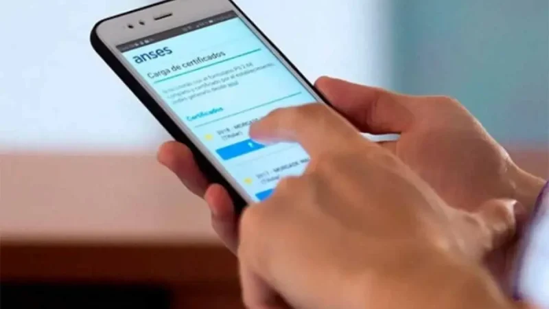 La libreta de la AUH puede presentarse desde Mi Anses para cobrar el 20% retenido