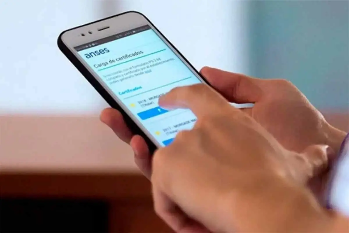 La libreta de la AUH puede presentarse desde Mi Anses para cobrar el 20% retenido