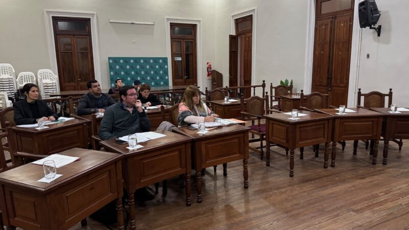 La Paz: Concejales de la oposición no dieron quórum para tratar la reestructuración de la deuda en dólares del Municipio.