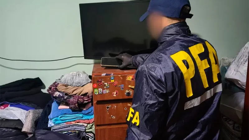 El FBI reportó nueve alertas por amenazas violentas con IA: una fue en Entre Ríos