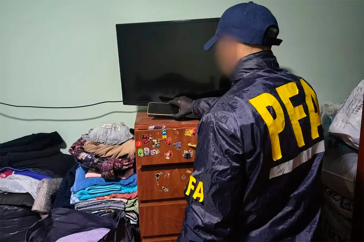 El FBI reportó nueve alertas por amenazas violentas con IA: una fue en Entre Ríos