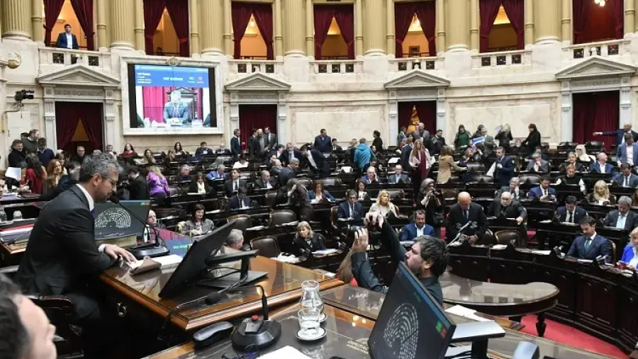 La oposición logró que se convoque a sesionar en Diputados para discutir el endeudamiento de las personas
