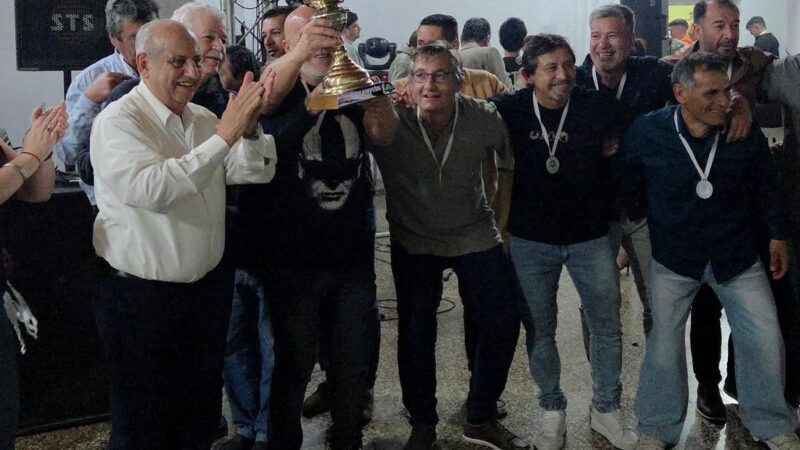 Cena y gala de premiación del 3° Encuentro Internacional de Fútbol Senior +50 – “Copa Ciudad de Santa Elena”.
